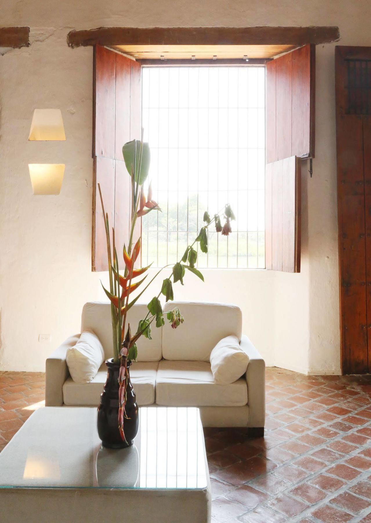 Portal De La Marquesa Hotell Mompos Exteriör bild Interior of the hotel